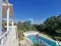 Photo Villa Contemporaine avec piscine dans un écrin de Verdure