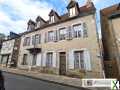 Photo Grande maison de bourg pleine de potentiel dans Chambon-sur-Voueize