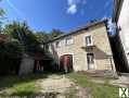 Photo Maison avec dépendances et jardin