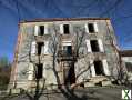 Photo Maison de caractère avec grands dépendances