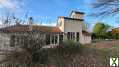 Photo Maison avec hangar dans un cadre boisé