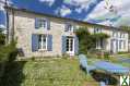 Photo Maison charentaise avec gîte et piscine