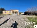 Photo Villa 4 faces de plain-pied sur un terrain de 963 m² divisible