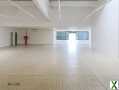 Photo REF 1395 LAVAL SUR VOLOGNE - LOCAL COMMERCIAL 400 M² - A LOUER