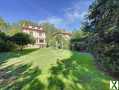Photo Le Vésinet Centre - Belle maison ancienne 7 pièces de 128 m² avec jardin et garage