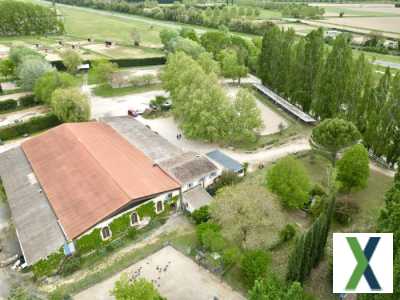 Photo Domaine équestre dexception sur 5 ha secteur Aix en Provence