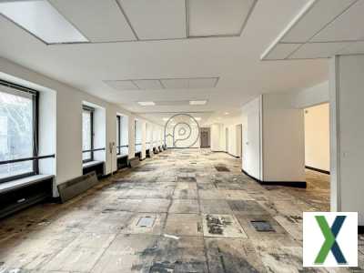 Photo Blvd de la Liberté : 320 m2 de bureaux + 4 parkings