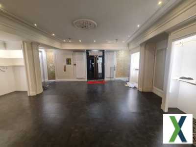 Photo local commercial de 86m2 en hyper centre