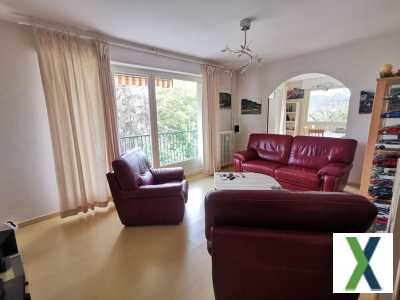 Photo Vente Appartement 4 pièces de 90 m² à Lons-le-Saunier