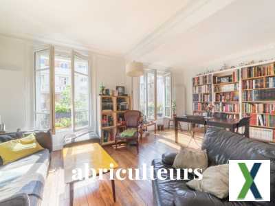 Photo Vente Autre 5 pièces de 93.77 m² à Paris