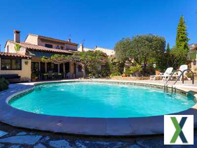 Photo Vente Maison 6 pièces de 154 m² à Gémenos