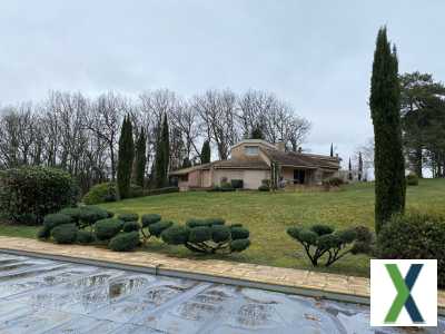 Photo Vente Maison 6 pièces de 200 m² à Périgueux
