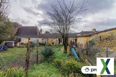 Photo Maison en pierres avec jardin de 170 m²