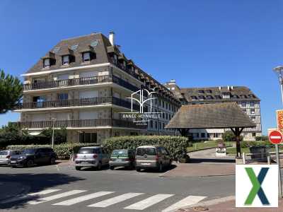 Photo 1 PIECE MEUBLE AVEC BALCON - BLONVILLE SUR MER
