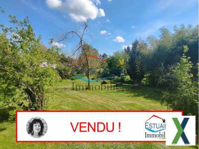 Photo A VENDRE TERRAIN 600 M² BOURG SAINT-ETIENNE-DE-MONTLUC