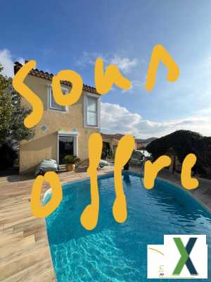 Photo Belle maison avec vue mer